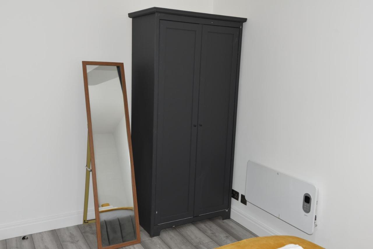Exclusive!! Newly Refurbished Speedwell Apartment Near Bristol City Centre, Easton, Speedwell, Sleeps Up To 3 Guests المظهر الخارجي الصورة